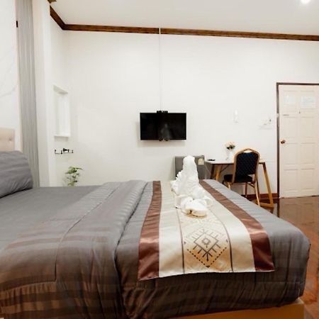 2B Cozy Hostel ตรัง Exterior foto